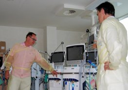 Do Nemocnice Pardubického kraje proudí moderní přístroje