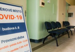 Odběry na koronavirus budou v Pardubické nemocnici možné i o víkendu