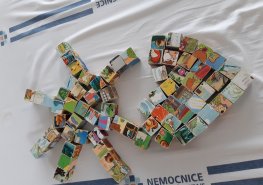 I STONAT SE DÁ S ÚSMĚVEM aneb prázdniny 2021 na dětském oddělení