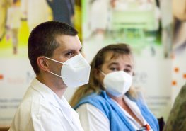 Jak se chránit proti žloutence? Odpovídá primář infekčního oddělení Pavel Němec