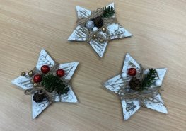 I STONAT SE DÁ S ÚSMĚVEM aneb prosinec 2025 na dětském oddělení