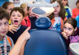 Den nemocnice přilákal stovky dětí