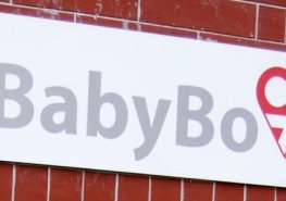 Novorozený chlapec byl dnes v podvečer nalezen v babyboxu v Pardubické nemocnici