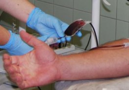 V Nemocnici Pardubického kraje můžete svátek svatého Valentýna oslavit darováním krve