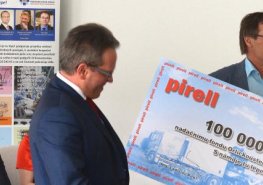 Pirell s. r. o. podpořil Nadační fond S námi je tu lépe! Orlickoústecké nemocnice