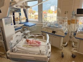 Multifunkční novorozenecké lůžko Babyleo TM 500