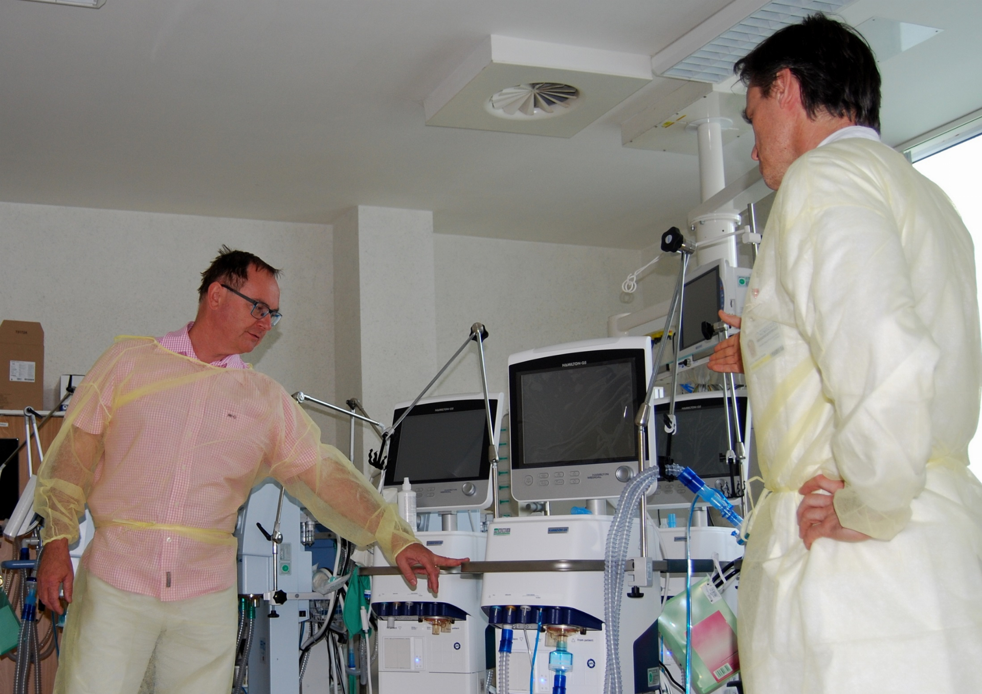 Do Nemocnice Pardubického kraje proudí moderní přístroje