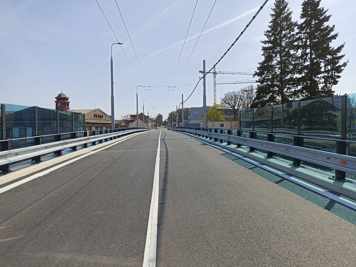 Částečná uzavírka nadjezdu Kyjevská