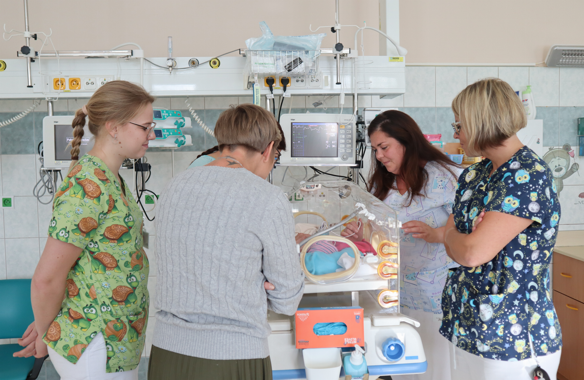 V Pardubické nemocnici pomáhala Kapka naděje