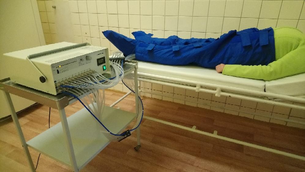 Kožní ambulance získala nový přístroj na stimulaci lymfatického systému