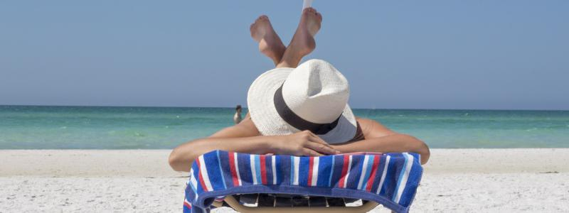 Při opalování jsme zodpovědnější, v létě nás zlobí spíš nadměrné pocení a plísně