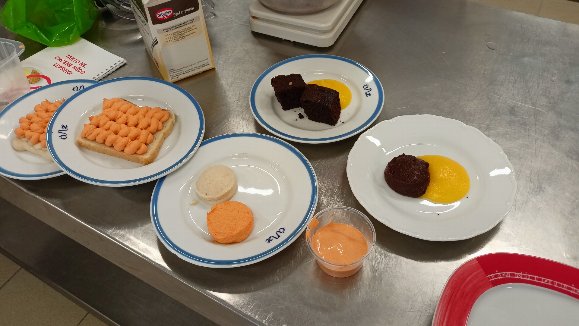 Nutriční péče s tváří: Jak vypadá jídlo pro pacienty s poruchou polykání