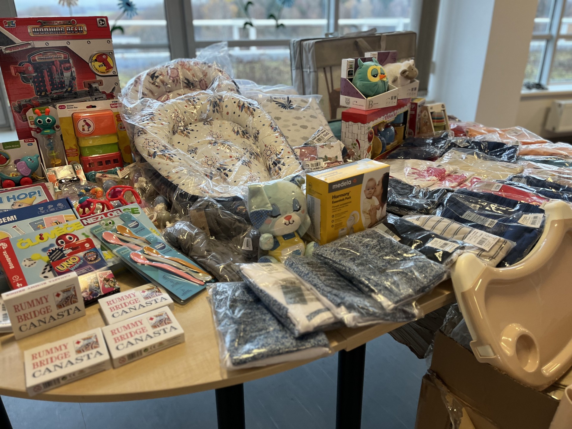 Dětské oddělení Orlickoústecké nemocnice získalo nové vybavení díky podpoře místní komunity