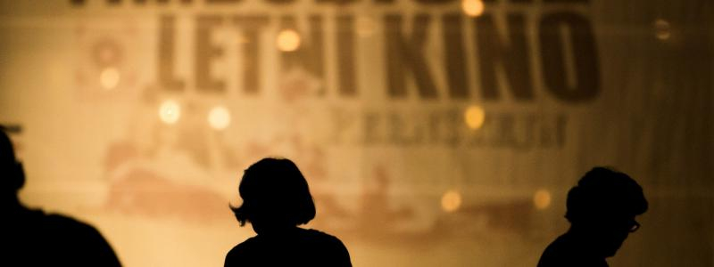 Nemocnice nachystala filmový večer v Letním kině pro své zaměstnance